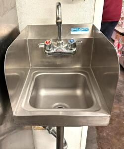 12" X 15" STAINLESS WALL MOUNTED SINK