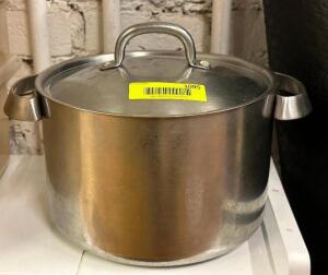 8 QT STOCK POT