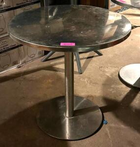 3 FT. ACCENT TABLE