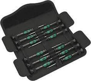 DESCRIPTION: (2) UNIVERSAL SCREWDRIVER SET BRAND/MODEL: WERA INFORMATION: BLACK CARRY CASE, GREEN HANDLES RETAIL$: $49.95 EA SIZE: 12 SCREWDRIVERS IN