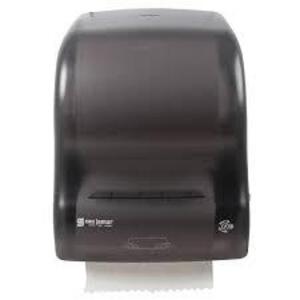 DESCRIPTION: (1) TOWEL DISPENSER BRAND/MODEL: SIMPLICITY ESSENCE #T7400TBK INFORMATION: BLACK RETAIL$: $57.99 EA QTY: 1