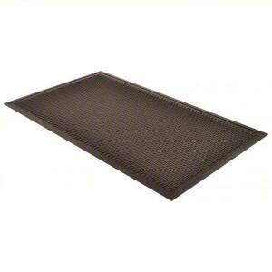 DESCRIPTION: (1) ENTRANCE MAT BRAND/MODEL: CONDOR #6LUP2 INFORMATION: BLACK RETAIL$: $58.24 EA SIZE: 3X5 QTY: 1