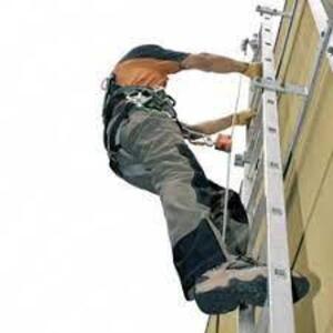 DESCRIPTION: (1) FALL LANYARD, LADDER SAFETY SYSTEMS BRAND/MODEL: MILLER #VG/30FT RETAIL$: $627.98 EA SIZE: 30' QTY: 1