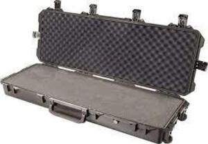 DESCRIPTION: (1) AIR TIGHT STORM LONG CASE BRAND/MODEL: PELICAN #IM3200 INFORMATION: BLACK RETAIL$: $304.95 EA QTY: 1