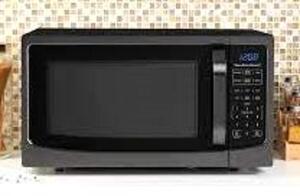 DESCRIPTION: 1.6 CU FT BLACK STAINLESS STEEL DIGITAL MICROWAVE OVEN BRAND/MODEL: HAMILTON BEACH RETAIL$: $118.00 SIZE: 1.6 CU FT QTY: 1