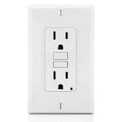 DESCRIPTION: (4) GFCI TAMPER RESISTANT OUTLET WALLPLATE BRAND/MODEL: LEVITON #GFTR2-HGI INFORMATION: WHITE RETAIL$: $17.17 EA QTY: 4