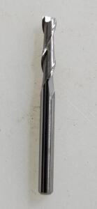 DESCRIPTION: (2) SOLID CARBIDE SQ END MILL BRAND/MODEL: HERTEL 88247713 RETAIL$: $9.89 EA SIZE: 1/8" 1/2" LOC QTY: 2