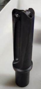 DESCRIPTION: (1) DR STYLE INDEXABLE INSERT DRILL BRAND/MODEL: KYOCERA DR1500-X3N RETAIL$: 624.91 SIZE: 4-1/2" MAX DEPTH 1-1/2" DIA QTY: 1