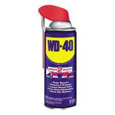 DESCRIPTION: (6) MULTI-USE PRODUCT BRAND/MODEL: WD-40 INFORMATION: SPRAYS 2 WAYS RETAIL$: $6.00 EA SIZE: 11 OZ QTY: 6