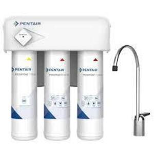 DESCRIPTION: (1) MONITORED UNDER SINK WATER FILTRATION SYSTEM BRAND/MODEL: PENTAIR #158854 RETAIL$: $235.70 TOTAL SIZE: 3 STAGE QTY: 1