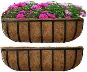 DESCRIPTION: (1) PLANTER BOX INFORMATION: BLACK RETAIL$: 25 QTY: 1