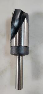 DESCRIPTION: (1) HSS REDUCED SHANK SILVER&DEMING DRILL BRAND/MODEL: TMX 5-166-130 RETAIL$: 206.86 SIZE: 1-29/64" QTY: 1