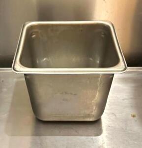 DESCRIPTION: (6) 1/6 SIZE STAINLESS INSERT ADDITIONAL INFORMATION 4" DEEP LOCATION: BAY 6 THIS LOT IS: SOLD BY THE PIECE QTY: 6