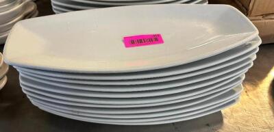 DESCRIPTION: (12) 16" CHINA PLATTERS SIZE 16" LOCATION: BAY 6 THIS LOT IS: SOLD BY THE PIECE QTY: 12