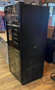 FULL SIZE GLASS DOOR WINE COOLER