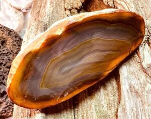 AGATE SPECIMEN CHUNK