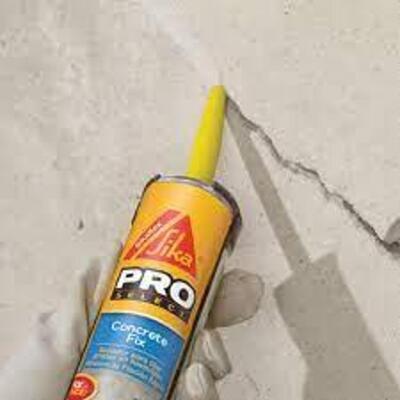 DESCRIPTION: (12) CONCRETE FIX BRAND/MODEL: SIKA PRO SELECT RETAIL$: $9.16 EA SIZE: 10.1 FL OZ QTY: 12