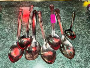 DESCRIPTION: (7) ASSORTED STAINLESS SERVING SPOONS LOCATION: BAR THIS LOT IS: SOLD BY THE PIECE QTY: 7