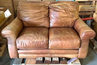 DESCRIPTION: 60" GENUINE LEATHER LOVESEAT- BOWDEN BROWN BRAND/MODEL: LANE LEATHER INFORMATION: GOOD CONDITION SIZE: 60"