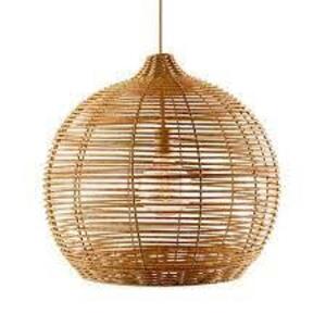 DESCRIPTION: (1) SOLAR WOVEN PENDANT LIGHT BRAND/MODEL: BETTER HOMES AND GARDENS INFORMATION: BROWN RETAIL$: $45.00 EA SIZE: 11IN QTY: 1