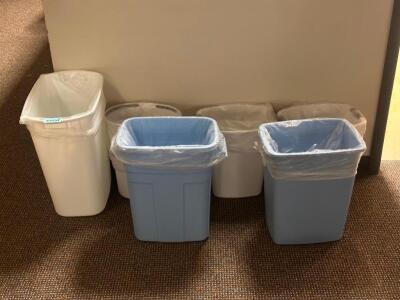 DESCRIPTION: (6) - OFFICE WASTE BINS LOCATION: CLINIC 7 THIS LOT IS: SOLD BY THE PIECE QTY: 6