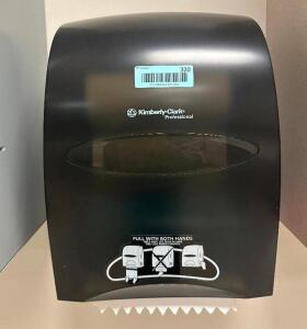 DESCRIPTION: WALL MOUNTED PAPER TOWEL DISPENSER LOCATION: CLINIC 9 MEDICAL LAB THIS LOT IS: ONE MONEY QTY: 1