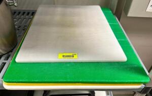 (4) 24" X 18" PLASTIC CUTTING BOARDS