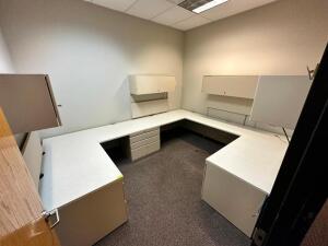 10' X 6' WALL MOUNTED COMPOSITE DESK AND HUTCH SYSTEM - SINGLE OFFICE