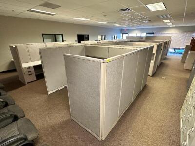 50' X 17' 12 PERSON CUBICAL W/ PARTITIONS AND DESKS