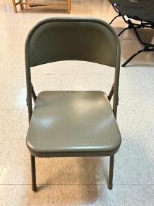 (10) METAL FOLDING CHAIRS