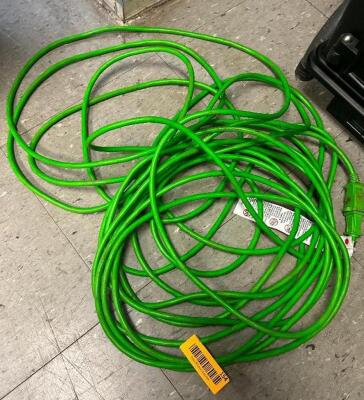 100 FT. EXTENSION CORD