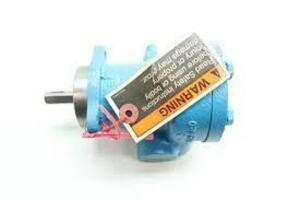 DESCRIPTION: (1) HYDRAULIC GEAR PUMP BRAND/MODEL: TUTHILL #2LPF20 RETAIL$: $1169.62 EA SIZE: 6 LB QTY: 1