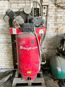 SNAP ON 80 GALLON AIR COMPRESSOR