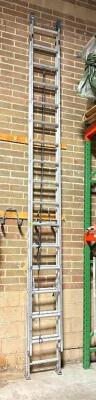 DESCRIPTION: 32' ALUMINUM D-RUNG EXTENSION LADDER BRAND/MODEL: WERNER SIZE: 32' LOCATION: WAREHOUSE #1