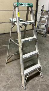 DESCRIPTION: 5' ALUMINUM STEP LADDER SIZE: 5' LOCATION: WAREHOUSE #1