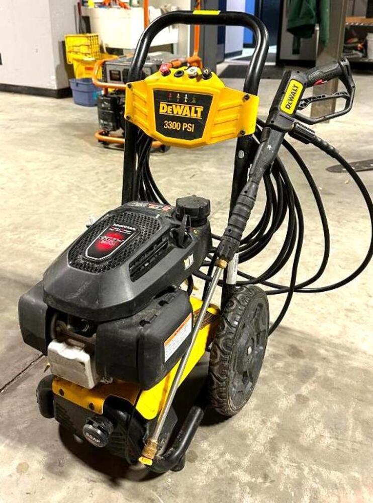 DESCRIPTION: 3300 PSI GAS COLD WATER PRESSURE WASHER WITH HONDA GCV200 ...