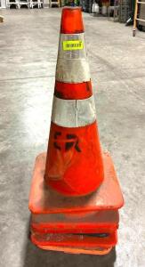 DESCRIPTION: (6) TRAFFIC CONES LOCATION: WAREHOUSE QTY: 6