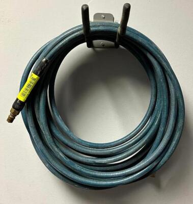 DESCRIPTION: PNEUMATIC HOSE LOCATION: TOOL ROOM QTY: 1