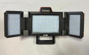 DESCRIPTION: 18V FOLDING PANEL LIGHT WITH SOFTCASE (NO BATTERY) BRAND/MODEL: RIDGID R8694221 LOCATION: TOOL ROOM QTY: 1