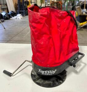 DESCRIPTION: NYLON SEEDER/SPREADER BAG BRAND/MODEL: EARTHWAY LOCATION: TOOL ROOM QTY: 1