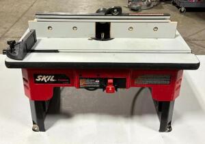 DESCRIPTION: ROUTER TABLE WITH FOLDING LEGS BRAND/MODEL: SKIL RAS900 LOCATION: TOOL ROOM QTY: 1