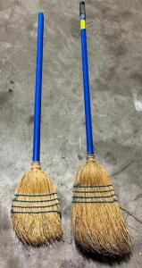 DESCRIPTION: (2) BROOMS LOCATION: WAREHOUSE QTY: 2