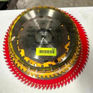 DESCRIPTION: ASSORTED SIZED SAW BLADES AS SHOWN LOCATION: WAREHOUSE QTY: 1