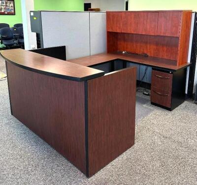 DESCRIPTION: RECEPTIONIST DESK WITH HUTCH SIZE: 72"X102" LOCATION: MAIN OFFICE QTY: 1