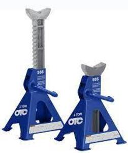 DESCRIPTION: (1) SET OF (2) JACK STANDS BRAND/MODEL: OTC #S03 INFORMATION: BLUE RETAIL$: $60.53 TOTAL SIZE: 3 TON CAPACITY QTY: 1