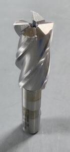 DESCRIPTION: (1) HSS SQ END MILL BRAND/MODEL: NIAGARA N35242 RETAIL$: 64.2 SIZE: 3/4" 1-5/8" LOC 1/2" SD QTY: 1