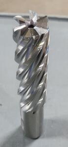 DESCRIPTION: (1) HSS SQ END MILL BRAND/MODEL: NIAGARA 37366 RETAIL$: 156.1 SIZE: 1-1/8" 4" LOC 1"SD QTY: 1