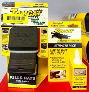 DESCRIPTION: (3) FARM & HOME TOMACAT RESUSABLE RAT TRAPS AND (4) TUBES OF MOUSE ATTRACTANT BRAND/MODEL: MOTOMCO RETAIL$: $6.35 EACH LOCATION: RETAIL S