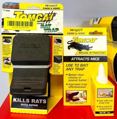 DESCRIPTION: (3) FARM & HOME TOMACAT RESUSABLE RAT TRAPS AND (4) TUBES OF MOUSE ATTRACTANT BRAND/MODEL: MOTOMCO RETAIL$: $6.35 EACH LOCATION: RETAIL S