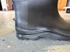 DESCRIPTION: PAIR OF PLAIN TOE RUBBER BOOTS BRAND/MODEL: SERVUS 18822 SIZE: 4 LOCATION: RETAIL SHOP QTY: 1 - 3